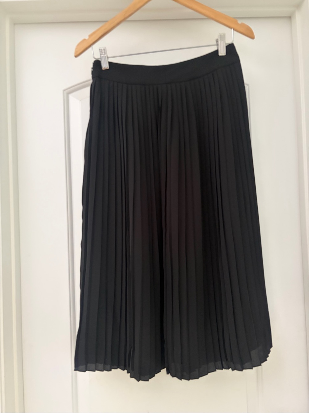 J. Crew Factory Black Pleated Midi Skirt Size 4